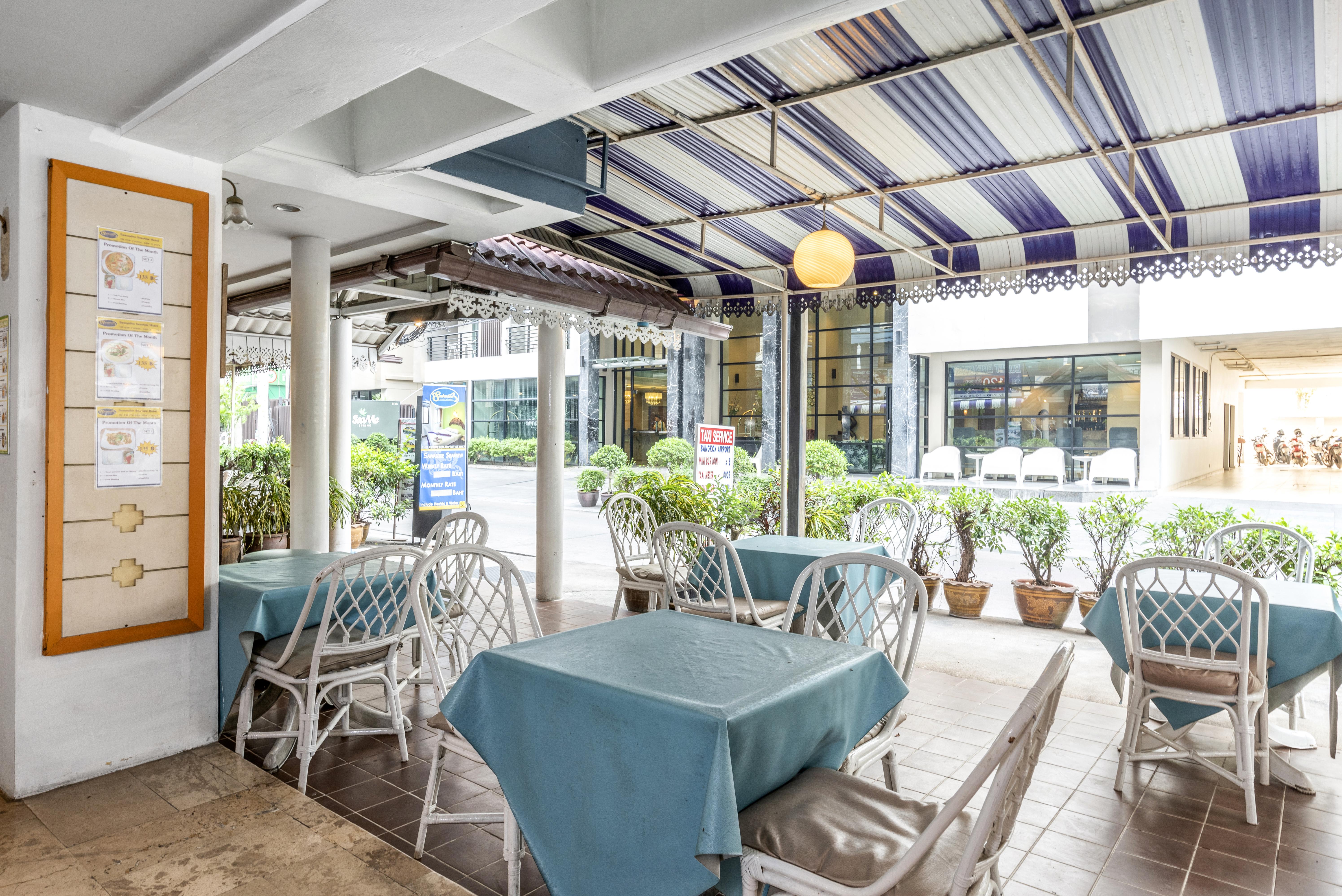 Sawasdee Sea View Hotel Патая Екстериор снимка