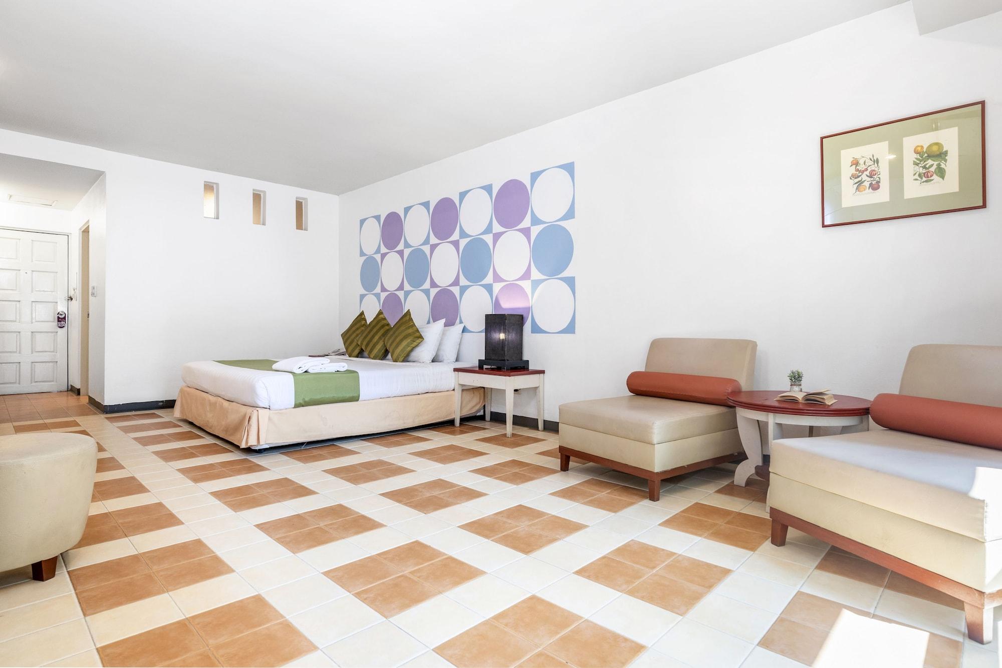 Sawasdee Sea View Hotel Патая Екстериор снимка