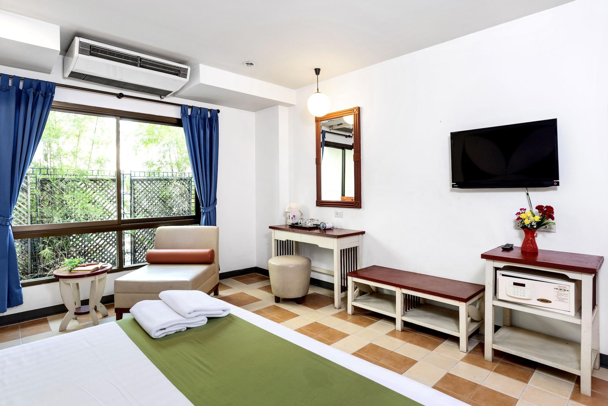 Sawasdee Sea View Hotel Патая Екстериор снимка